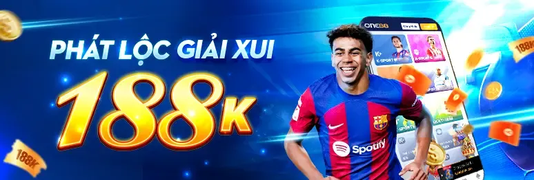Đội tuyển e-sports đang thi đấu trong một giải đấu lớn